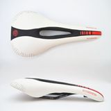 Sa Bicicleta Selle Italia XR Fec Alloy Whistle alb-negru-red