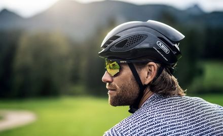 Test reușit pentru Abus GameChanger făcut de Roadbikeaction!