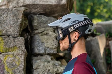 O’Neal Trailfinder, potrivită pentru cross country, ideală pentru enduro!