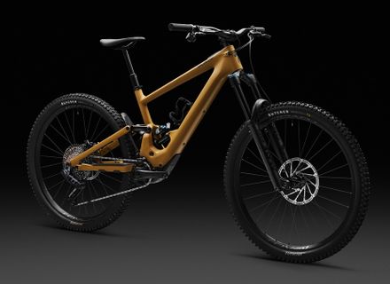 A fost lansată noua electrică full-suspension Specialized S-Works Turbo Kenevo SL 2!