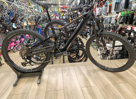 Bella Bike Cluj-Napoca lansează brandul Teewing în România – e-bike-uri premium pentru enduro și freeride