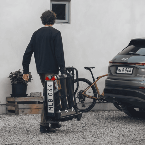 Suport Biciclete Thule EasyFold 3 2 Biciclete 13 pini Negru