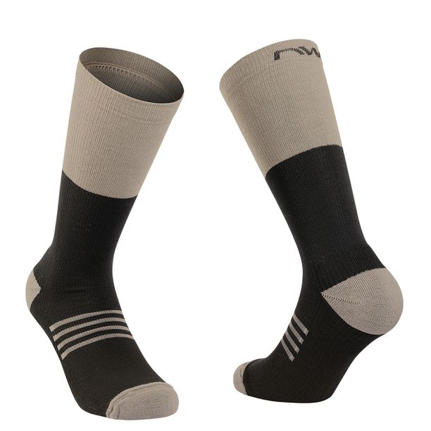 Sosete Ciclism Iarna Northwave Extreme Pro High Negru-Crem
